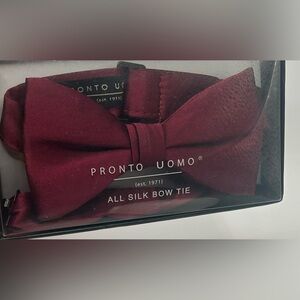 Pronto Uomo Couture 100% Silk Bow Tie - Color Wine